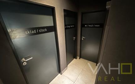 KRÁSNE PRIESTORY, výmera 162,22m2, reštaurácia-bar(alebo iné využitie)  Trnava, ul. Štefánikova