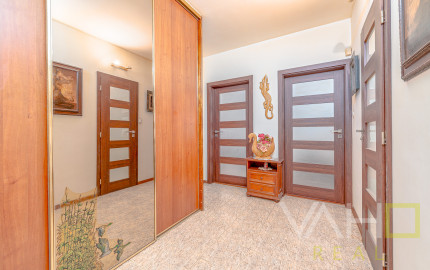VEĽKÝ  3i byt, výmera až 84m2, balkón, + 20m2 pivnica, tichá lok. plná zelene, Piešťany.