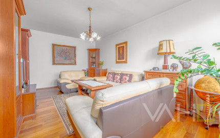 VEĽKÝ  3i byt, výmera až 84m2, balkón, + 20m2 pivnica, tichá lok. plná zelene, Piešťany.