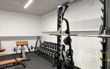 🏙️ 4-IZBOVÝ BYT V CENTRE TRNAVY ! Moderné mestské bývanie s wellness