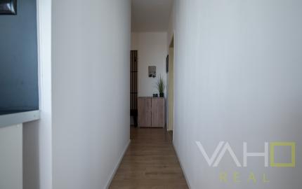 NA PREDAJ : 3-izbový byt s 2 loggiami a krásnym výhľadom na Jiráskovej ulici v Trnave
