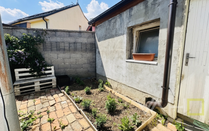 Zabudnite na 3-izbový byt! Majte dom s vlastnou terasou a parkovaním na Kopánke za 179 900 €