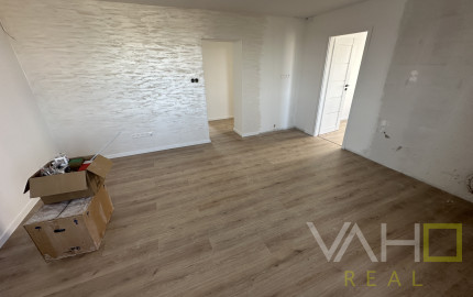 Na predaj 3.izb. byt, 64,5m2, loggia + GARÁŽ vo dvore, kompletná rekonštrukcia