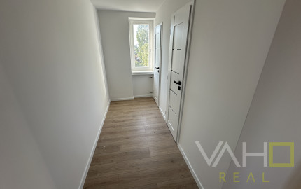 Na predaj 3.izb. byt, 64,5m2, loggia + GARÁŽ vo dvore, kompletná rekonštrukcia