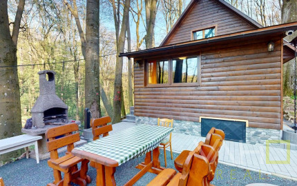 EXKLUZÍVNE !! REKREAČNÁ CHATA, úžitková plocha 70m2, celoročne obývateľná, JAHODNÍK, k.ú LOŠONEC, kompletná rekonštrukcia, 3D obhliadka