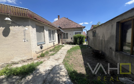 Rodinný dom s veľkým pozemkom
