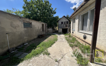 Rodinný dom s veľkým pozemkom