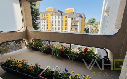Na prenájom: 4-izbový byt (100 m²) s dvoma loggiami na Vajanského ulici v Trnave