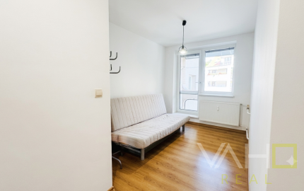 Na prenájom: 4-izbový byt (100 m²) s dvoma loggiami na Vajanského ulici v Trnave