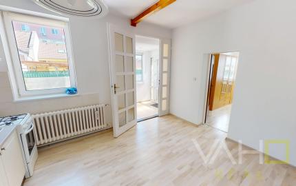 Na prenájom RD, lokalita Kopánka, ul. Jána Hlubíka, pozemok 258m2, úžitková plocha 120m2, pivnica, 3D obhliadka