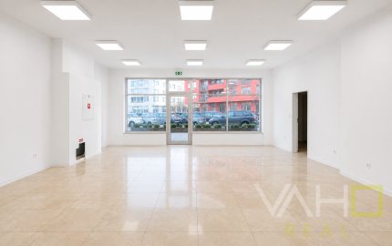 Obchodný priestor 80,4 m² s vlastným parkovaním | ENZO, Piešťany