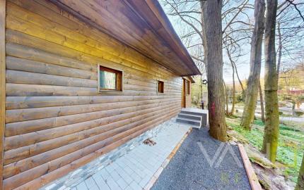 EXKLUZÍVNE !! REKREAČNÁ CHATA, úžitková plocha 70m2, celoročne obývateľná, JAHODNÍK, k.ú LOŠONEC, kompletná rekonštrukcia, 3D obhliadka