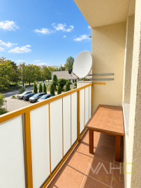 Na predaj garsónka s balkónom v obľúbenej lokalite Prednádražie