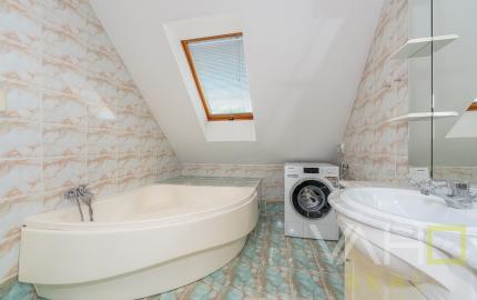 5-izbový rodinný dom 180 m² | pozemok 587 m², garáž a veľká povala | Bzince pod Javorinou