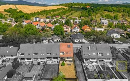 5-izbový rodinný dom 180 m² | pozemok 587 m², garáž a veľká povala | Bzince pod Javorinou