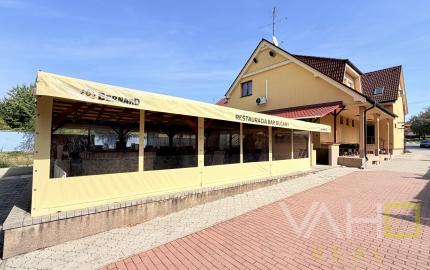 NA PREDAJ ! Zabehnutá reštaurácia, obec Bučany