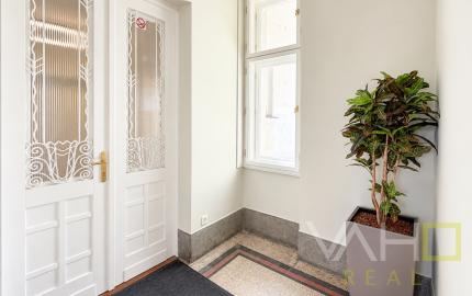 Reprezentatívne kancelárske priestory v centre Trnavy | 100 m² | Námestie SNP