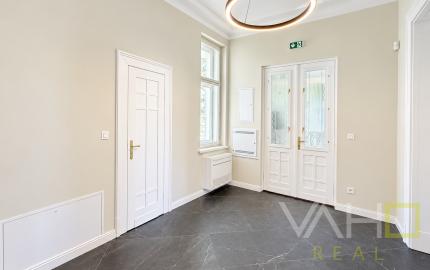 Reprezentatívne kancelárske priestory v centre Trnavy | 100 m² | Námestie SNP