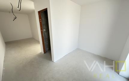 Moderná novostavba RD, pozemok 600m2, zastavaná plocha 179m2, garáž