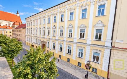 PRENÁJOM - Veľký 2-izbový byt s loggiou v projekte LEONARDO – centrum Trnavy