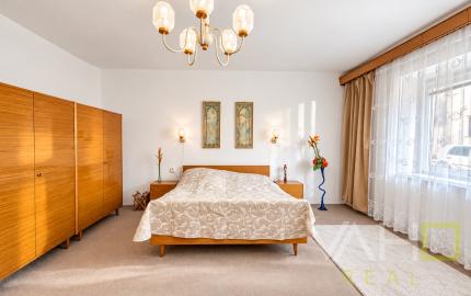 Rodinný dom na výbornej adrese | Trnava – Školská ulica | Pozemok 348 m²