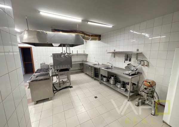 VAHOreal* NOVÁ CENA!! RODINNÝ DOM, REŠTAURÁCIA, Pozemok 788m2, obec Bučany