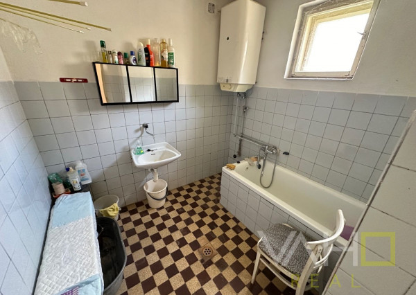 REZERVOVANÉ!!! VAHOreal* RODINNÝ DOM 160m2, POZEMOK až 3923m, DOLNÝ LOPAŠOV, TICHÉ PROSTREDIE