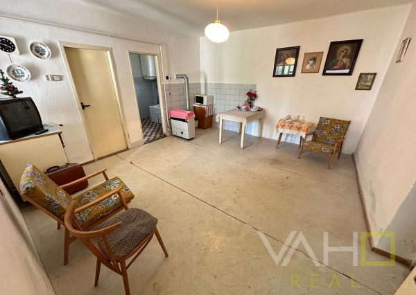 REZERVOVANÉ!!! VAHOreal* RODINNÝ DOM 160m2, POZEMOK až 3923m, DOLNÝ LOPAŠOV, TICHÉ PROSTREDIE