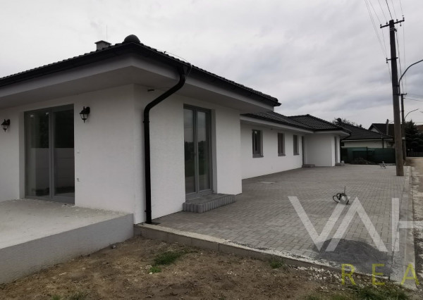 VAHOreal*NOVOSTAVBA, SUPER CENA, 3 -izb. rodinný dom, Dubovany