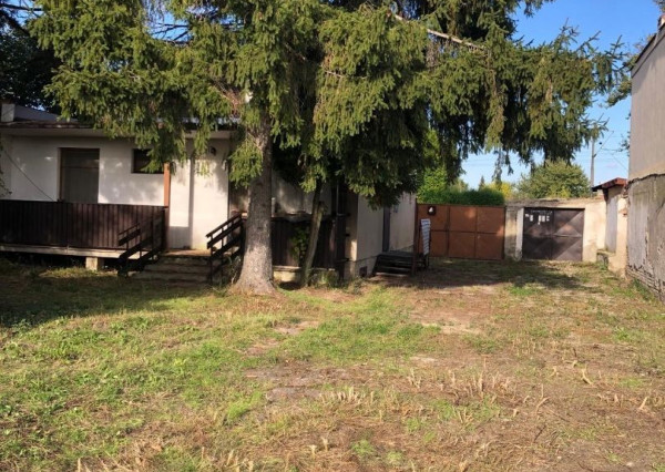 VAHOreal*Pôvodný 3 izb. RD pozemok 593m2, Vrakúňa, Na Piesku