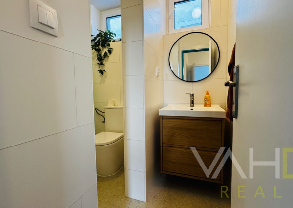 PRENÁJOM KANCELÁRSKYCH PRIESTOROV, 16m2 v lukratívnej časti Trnavy