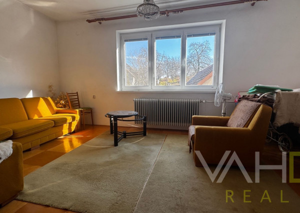 Rodinný dom v pôvodnom stave, vhodný na bývanie – Obec Cerová, Záhorie