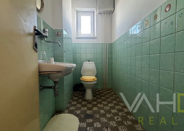 Rodinný dom v pôvodnom stave, vhodný na bývanie – Obec Cerová, Záhorie