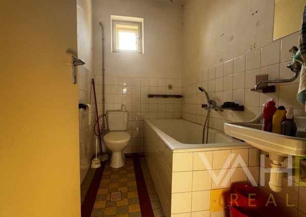 Starší rodinný dom v tichej lokalite – ideálny na rekonštrukciu podľa vlastných predstáv!