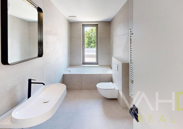 JEDINEČNÁ NOVOSTAVBA REZIDENCIA HVIEZDOSLAVOVA – Štýlový 3-izbový byt s výmerou 96,51 m² v historickom srdci Trnavy