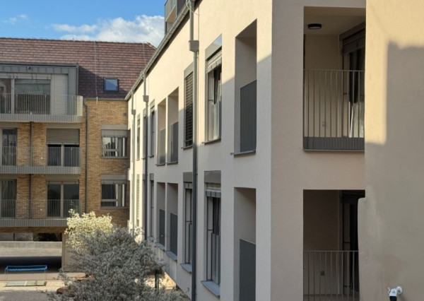 REZIDENCIA HVIEZDOSLAVOVA!! EXKLUZÍVNE IBA u NÁS!! BÝVAJTE V SRDCI TRNAVY