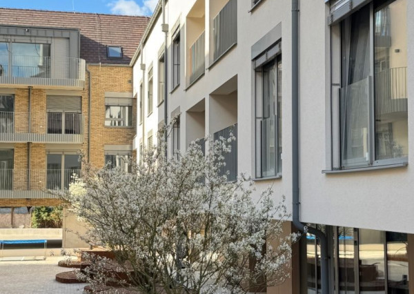 REZIDENCIA HVIEZDOSLAVOVA!! EXKLUZÍVNE IBA u NÁS!! BÝVAJTE V SRDCI TRNAVY