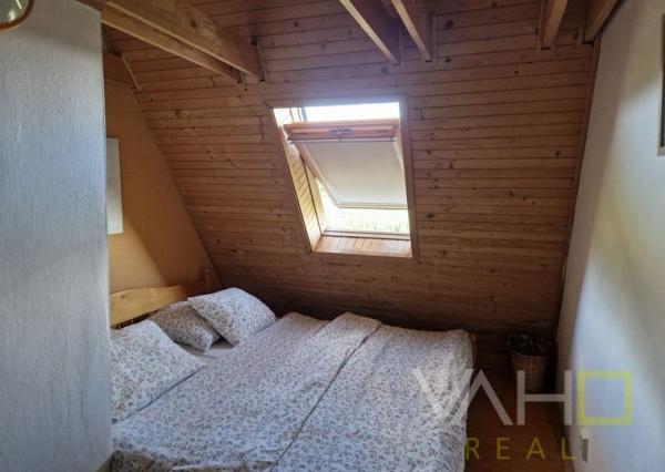 VAHOreal*Unikátna ponuka: Celoročne obývateľná chata pri vode s vlastným mólom ,, znížená cena ,,