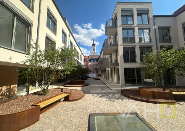 REZIDENCIA HVIEZDOSLAVOVA!! EXKLUZÍVNE IBA u NÁS!! BÝVAJTE V SRDCI TRNAVY