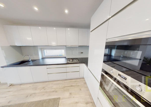 VAHOreal* NOVÁ CENA!! KRÁSNA ŠTVRŤ NOVÝCH RD, 5izb. dom, garáž, Kamenná cesta, Trnava