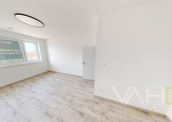 VAHOreal* NOVÁ CENA!! KRÁSNA ŠTVRŤ NOVÝCH RD, 5izb. dom, garáž, Kamenná cesta, Trnava