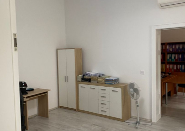 Prenájom  exkluzívnych kancelárskych priestorov v centre Trnavy na ul. Hviezdoslavova