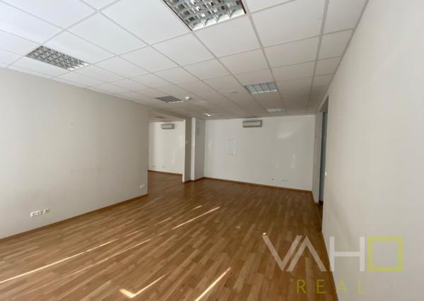 KANCELÁRSKE PRIESTORI PRIAMO V CENTRE, výmera 188,87 m2,Hviezdoslavova, Trnava