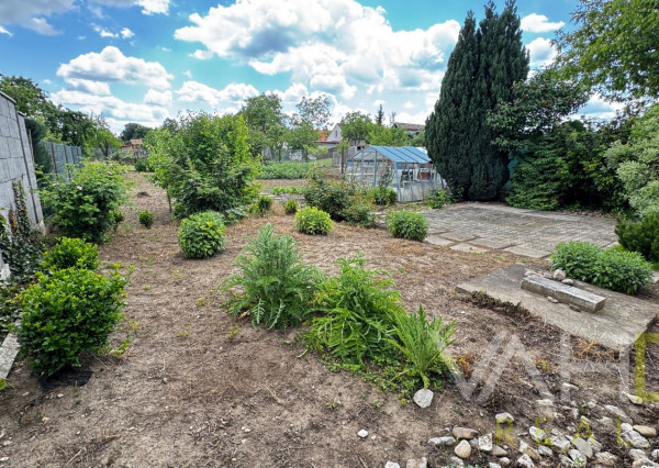 ZĽAVA 20 000 €! Dvojgeneračný rodinný dom v centre Majcichova – bývanie aj investičná príležitosť