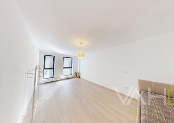 NA PREDAJ Veľkometrážny 3-izbový byt v srdci Trnavy s parkovaním a krytou terasou