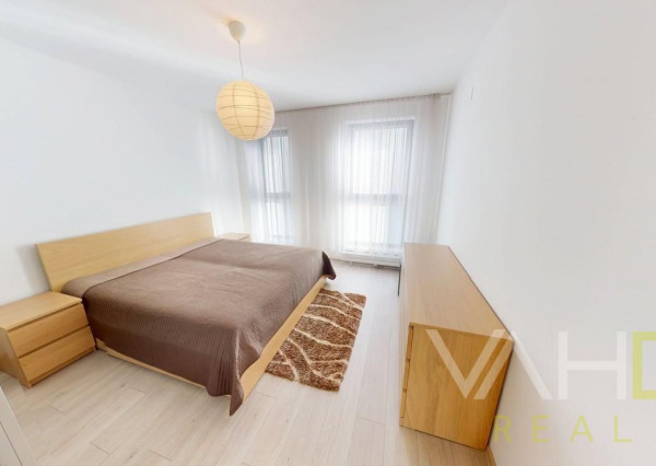 NA PREDAJ Veľkometrážny 3-izbový byt v srdci Trnavy s parkovaním a krytou terasou