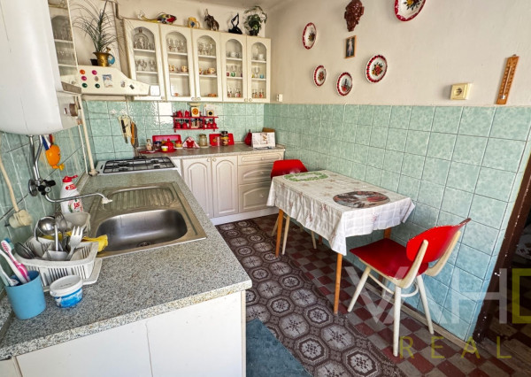 Rodinný dom s potenciálom v srdci obce Cífer