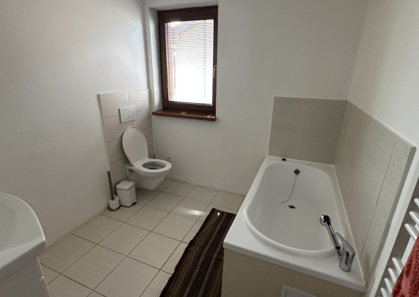 Moderný 5izbový dvojpodlažný rodinný dom v Rovinke