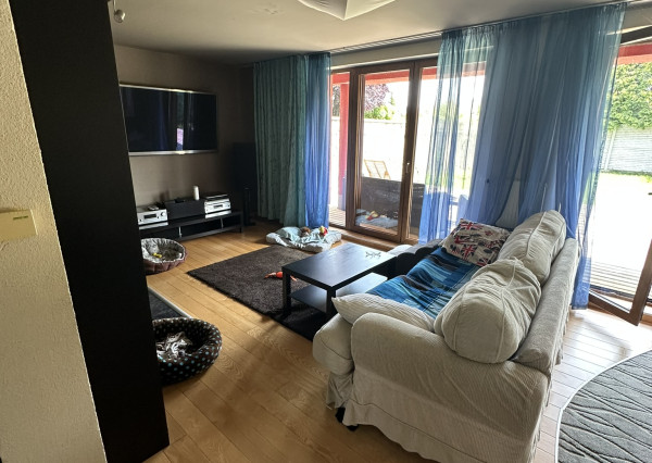 Moderný 5izbový dvojpodlažný rodinný dom v Rovinke