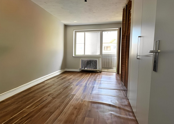 REZERVOVANÉ!!! 3‑izbový byt (85 m²) s garážou a loggiou v  obci Hrádok